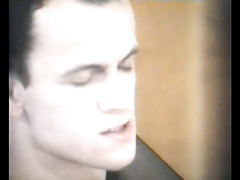 Мата Хари вербует своей пиздой агента